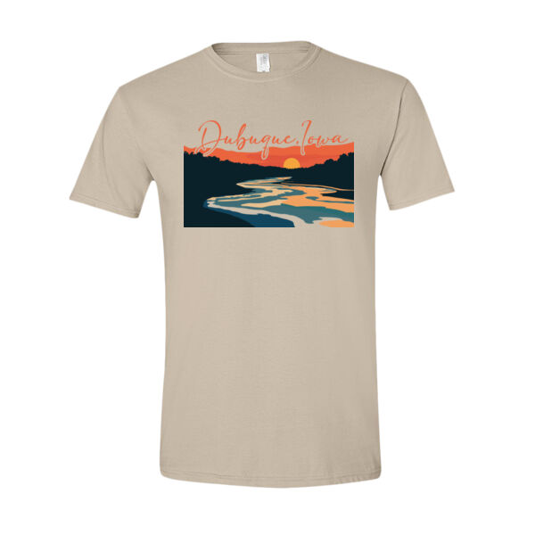 Dubuque, Heart of the Mississippi Retro T-Shirt Thumbnail