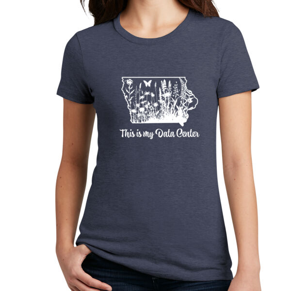 IOWA, This is my Data Center Women's T-Shirt Thumbnail